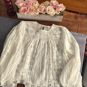 Anthropologie white lace blouse, never worn, size xl